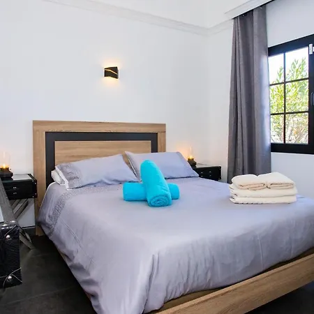 Gorgeous Newly Renovated 4-bedroom Villa! * Playa Blanca (Lanzarote)